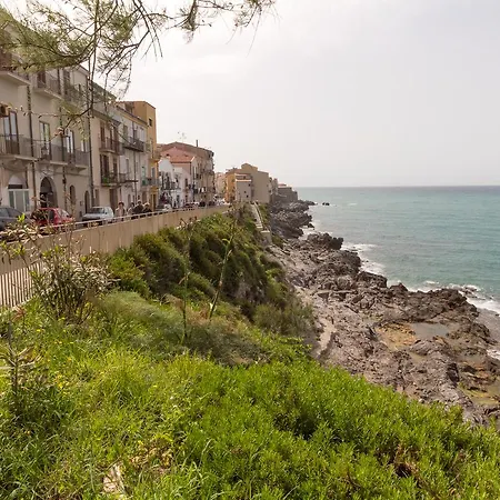 Una Finestra Sul Mare * Cefalu
